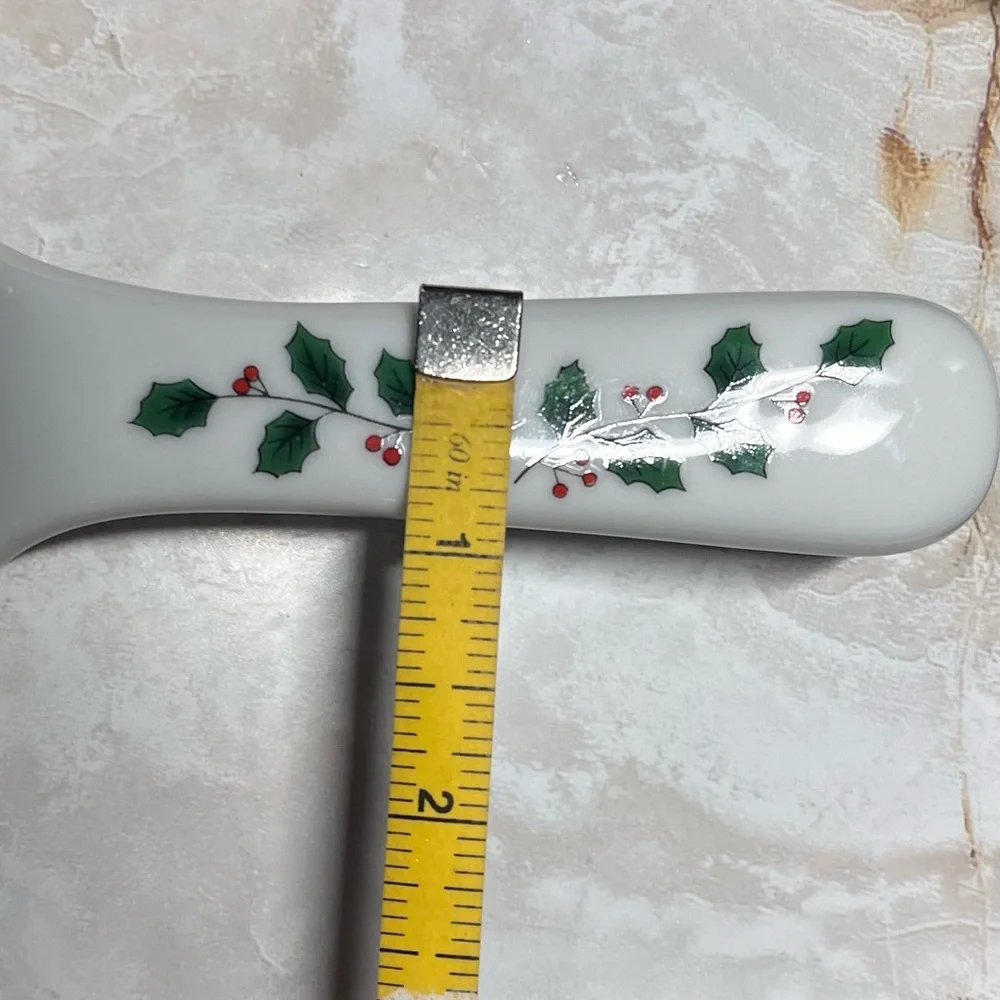 White Ceramic Cake/Dessert Server Christmas Tree & Holly Design 9.75 Inches Long